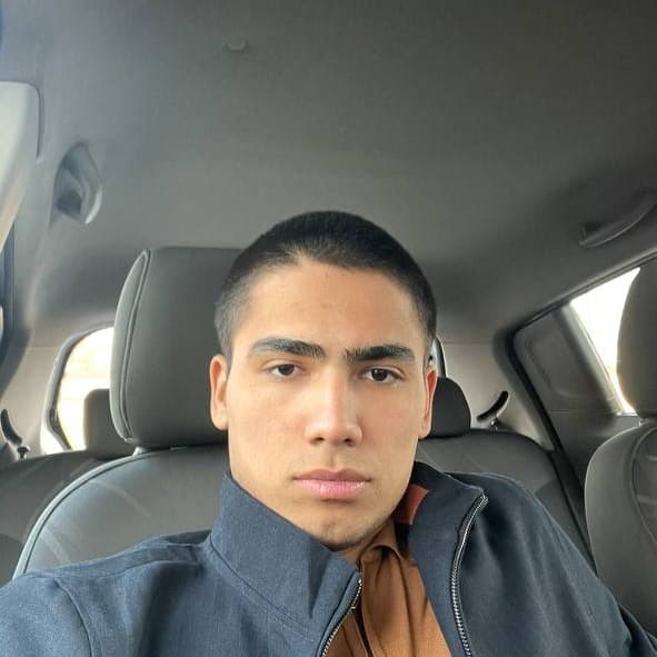 jamol mahmudov